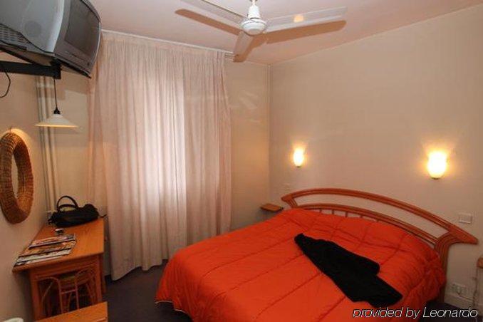 Garden Hotel Toulouse Oda fotoğraf